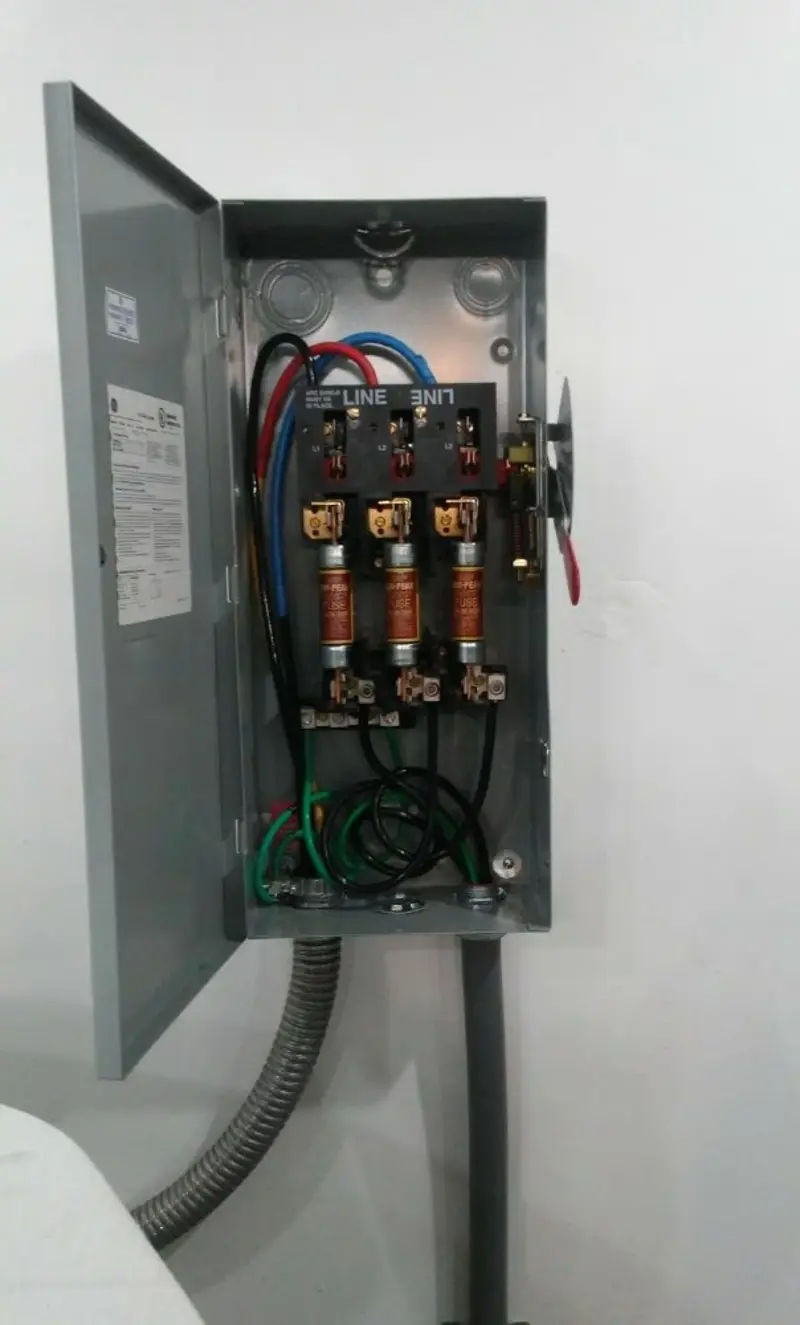 Three-phase disconnect switch installed for Smoke Detector Installation in Mount Kisco